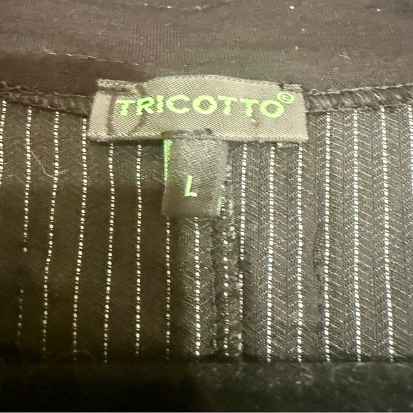 Tricotto Black and White Pinstripe Dress - Picture 3 of 4